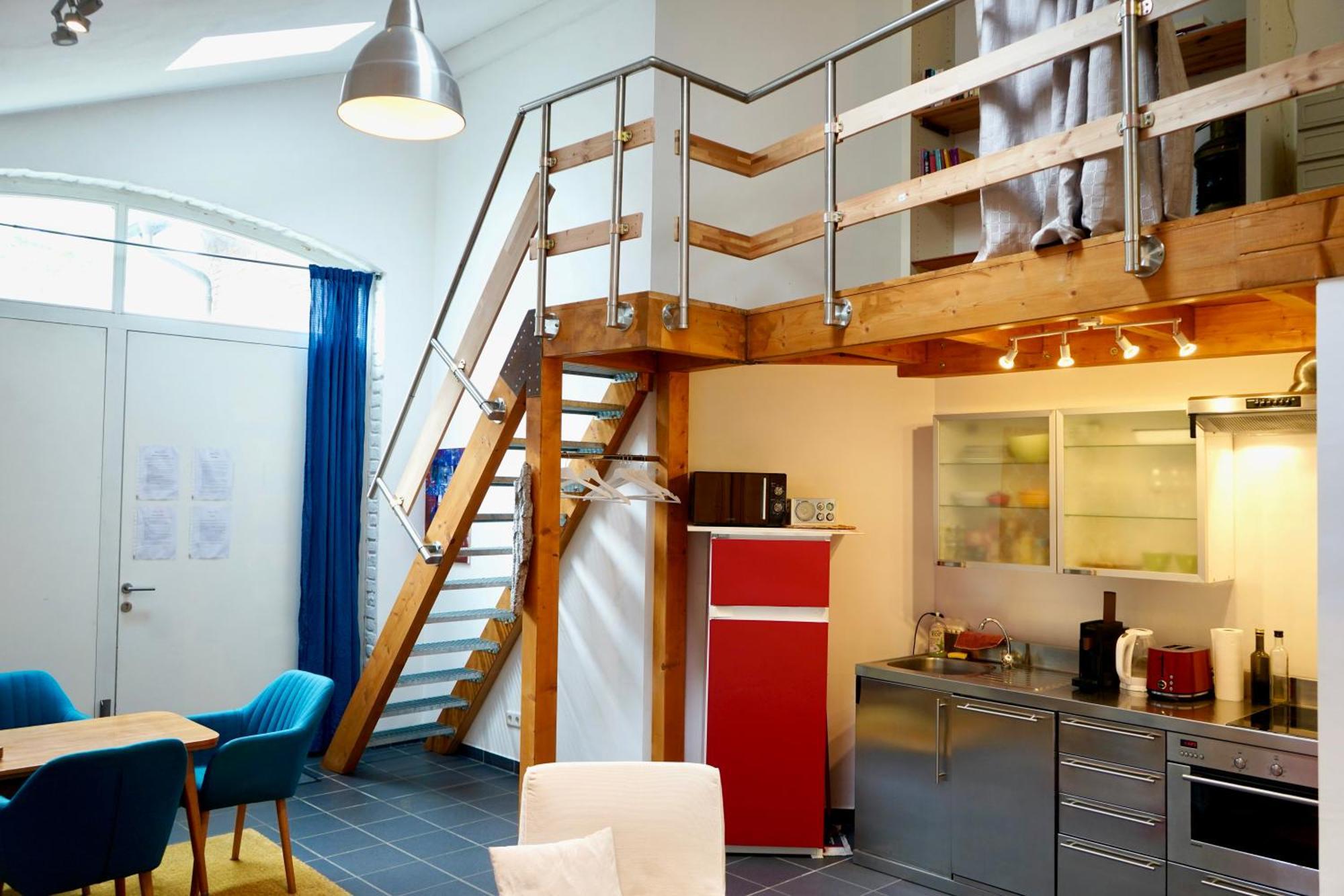 Privates & Ruhiges Maisonette - Loft In プルハイム エクステリア 写真